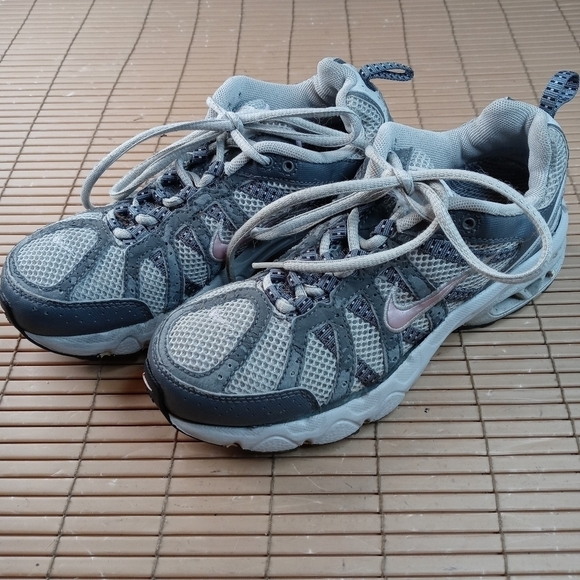 Nike Women’s Shoes Air Max Assail Size 6.5 312960-051 Trail Running. Outside hee - Picture 1 of 12